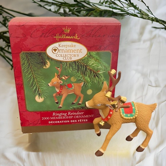 Hallmark Keepsake Ornament Collectors Club Ringing Reindeer 2000 Membership - Picture 1 of 7